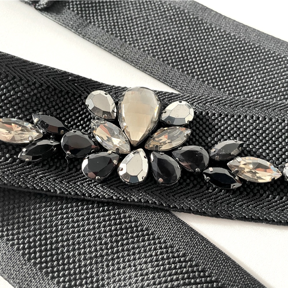 LOFT belt with jewels